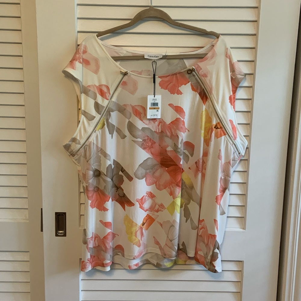 Calvin Klein NWT